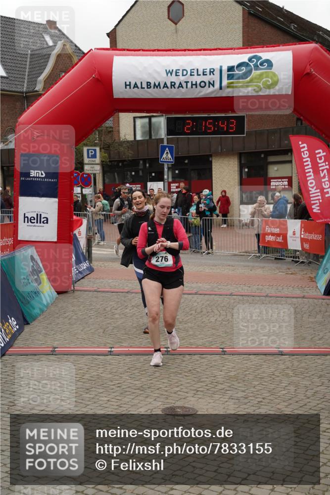 04.05.2025 - 8. Wedeler Halbmarathon Felixshl http://msf.ph/oto/7833155 04.05.2025 12:15:41 Ziel 270, 276, 675, 1075 meine-sportfotos.de