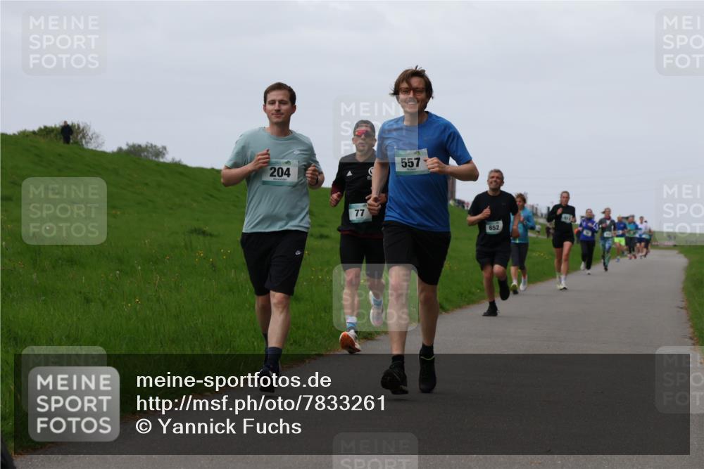 04.05.2025 - 8. Wedeler Halbmarathon Yannick Fuchs http://msf.ph/oto/7833261 04.05.2025 11:21:43 Laufen 60, 204, 77, 557, 652 meine-sportfotos.de