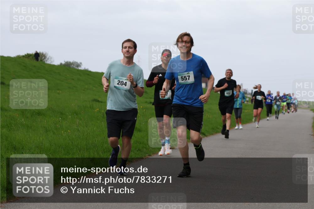 04.05.2025 - 8. Wedeler Halbmarathon Yannick Fuchs http://msf.ph/oto/7833271 04.05.2025 11:21:43 Laufen 204, 557, 652 meine-sportfotos.de
