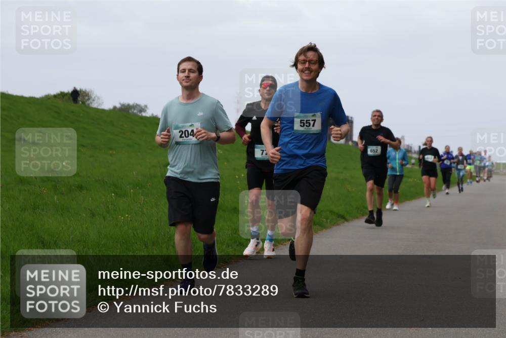 04.05.2025 - 8. Wedeler Halbmarathon Yannick Fuchs http://msf.ph/oto/7833289 04.05.2025 11:21:44 Laufen 204, 77, 557, 652 meine-sportfotos.de