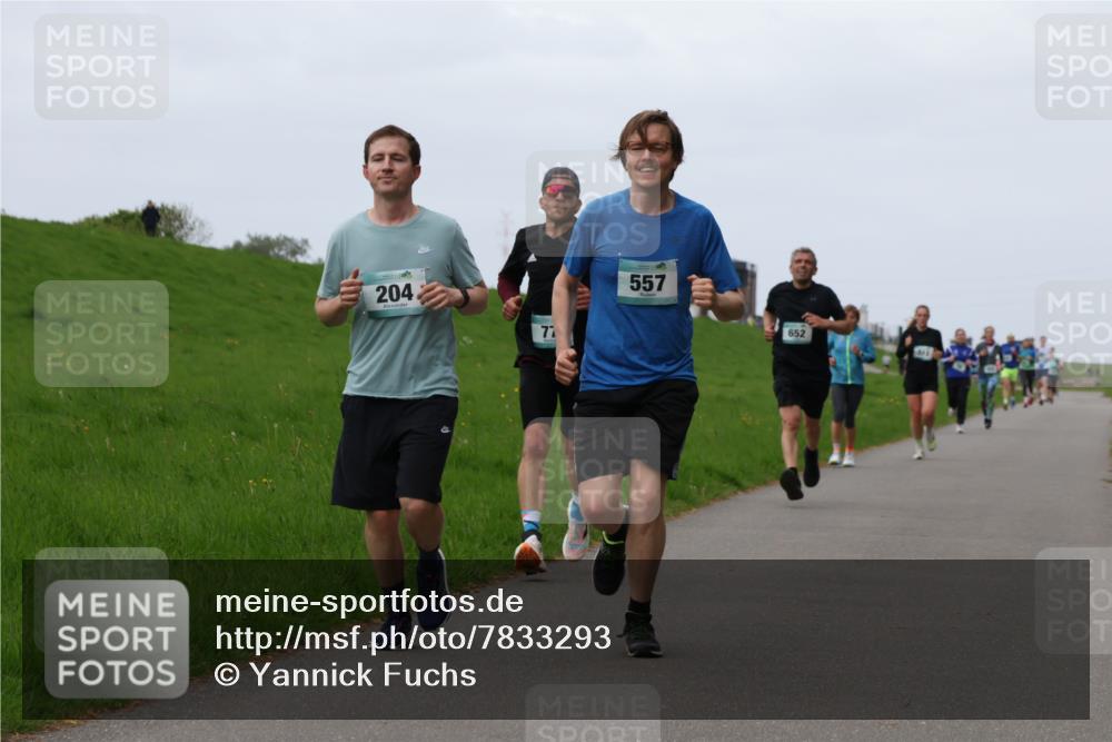 04.05.2025 - 8. Wedeler Halbmarathon Yannick Fuchs http://msf.ph/oto/7833293 04.05.2025 11:21:44 Laufen 204, 77, 557, 652 meine-sportfotos.de