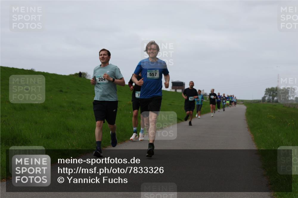 04.05.2025 - 8. Wedeler Halbmarathon Yannick Fuchs http://msf.ph/oto/7833326 04.05.2025 11:21:44 Laufen 204, 557, 652 meine-sportfotos.de