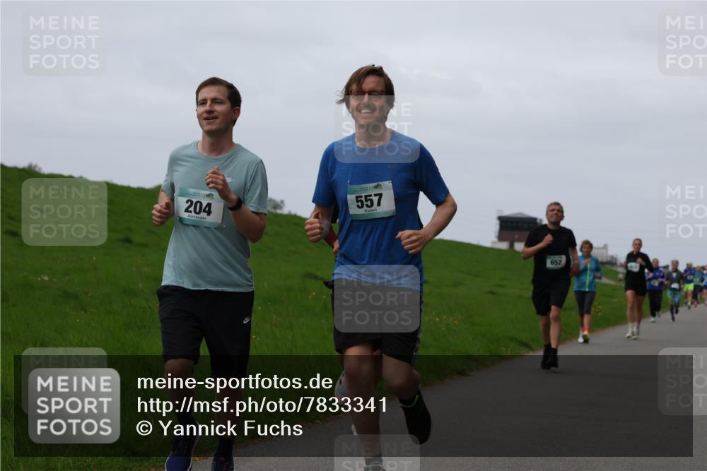 04.05.2025 - 8. Wedeler Halbmarathon Yannick Fuchs http://msf.ph/oto/7833341 04.05.2025 11:21:45 Laufen 204, 557, 652 meine-sportfotos.de