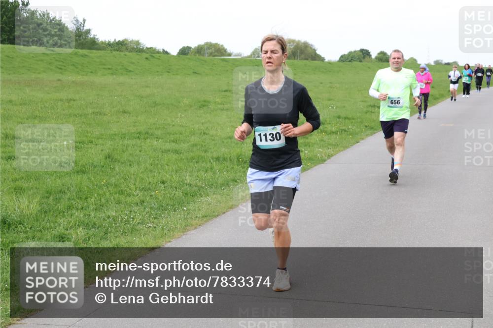 04.05.2025 - 8. Wedeler Halbmarathon Lena Gebhardt http://msf.ph/oto/7833374 04.05.2025 11:22:05 Laufen 1130, 656 meine-sportfotos.de