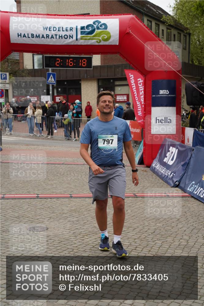 04.05.2025 - 8. Wedeler Halbmarathon Felixshl http://msf.ph/oto/7833405 04.05.2025 12:16:16 Ziel 797 meine-sportfotos.de
