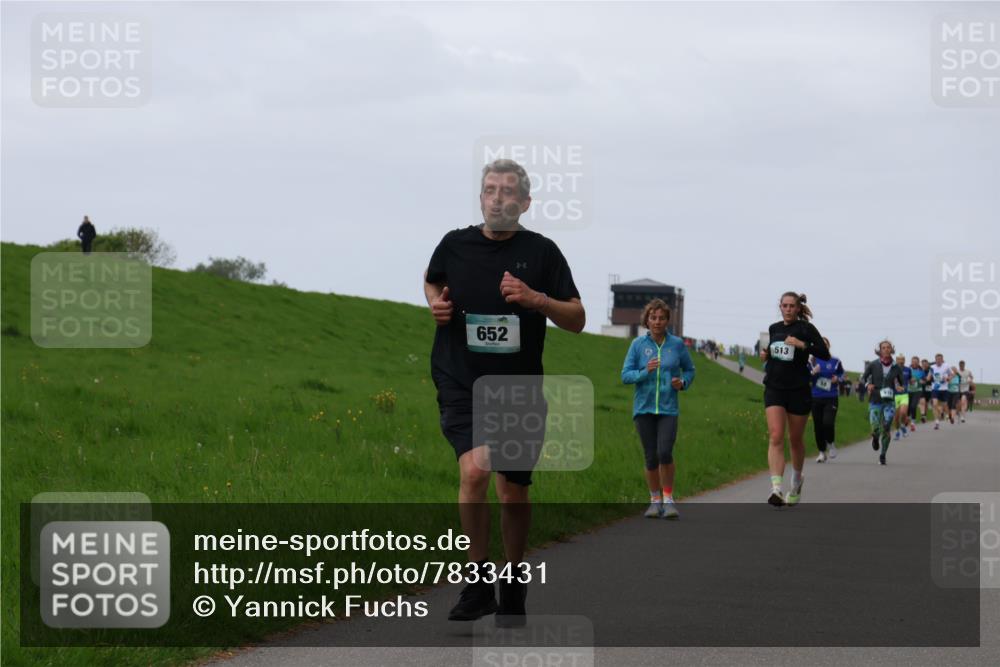 04.05.2025 - 8. Wedeler Halbmarathon Yannick Fuchs http://msf.ph/oto/7833431 04.05.2025 11:21:49 Laufen 652, 513 meine-sportfotos.de