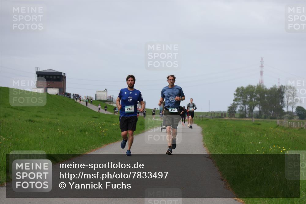 04.05.2025 - 8. Wedeler Halbmarathon Yannick Fuchs http://msf.ph/oto/7833497 04.05.2025 11:42:25 Laufen 240, 438 meine-sportfotos.de