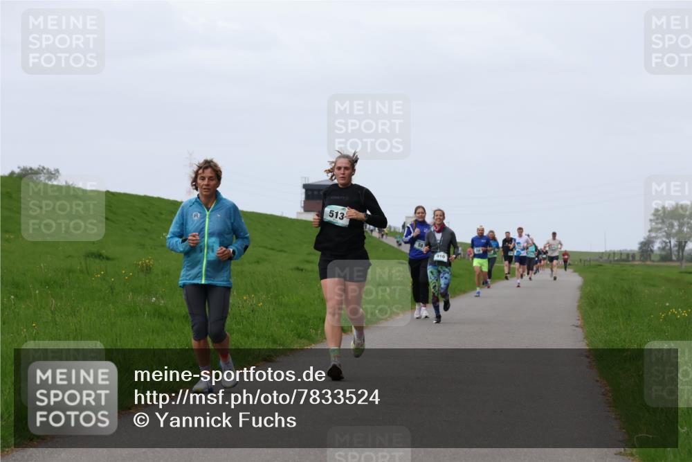 04.05.2025 - 8. Wedeler Halbmarathon Yannick Fuchs http://msf.ph/oto/7833524 04.05.2025 11:21:52 Laufen 513, 910 meine-sportfotos.de