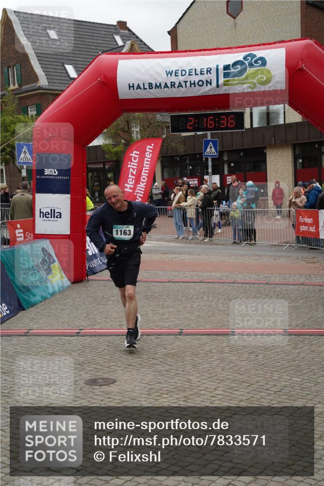 04.05.2025 - 8. Wedeler Halbmarathon Felixshl http://msf.ph/oto/7833571 04.05.2025 12:16:34 Ziel 1163 meine-sportfotos.de