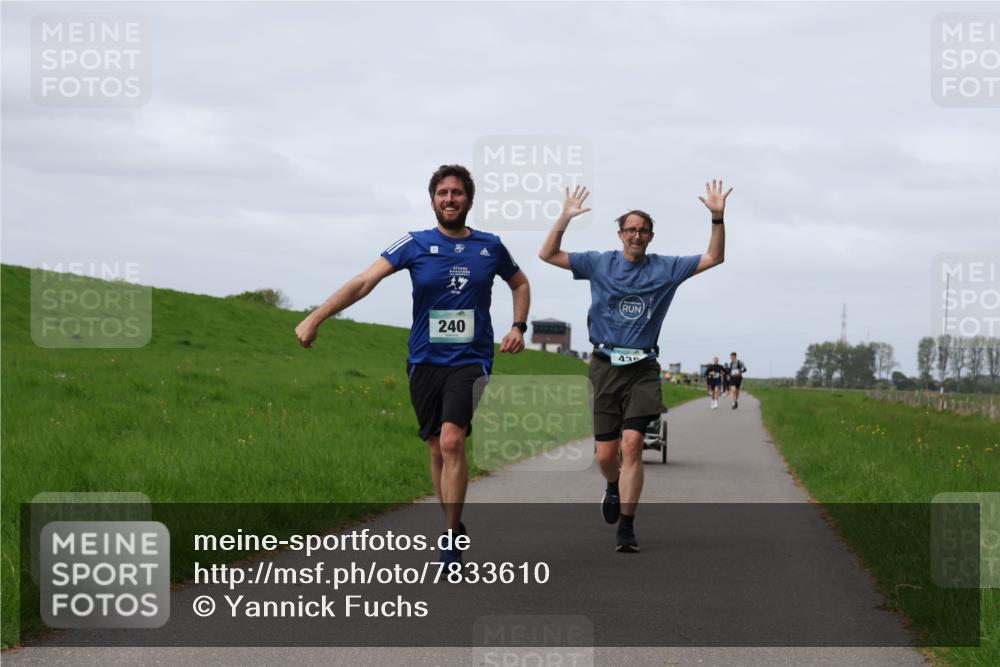 04.05.2025 - 8. Wedeler Halbmarathon Yannick Fuchs http://msf.ph/oto/7833610 04.05.2025 11:42:33 Laufen 240, 43 meine-sportfotos.de