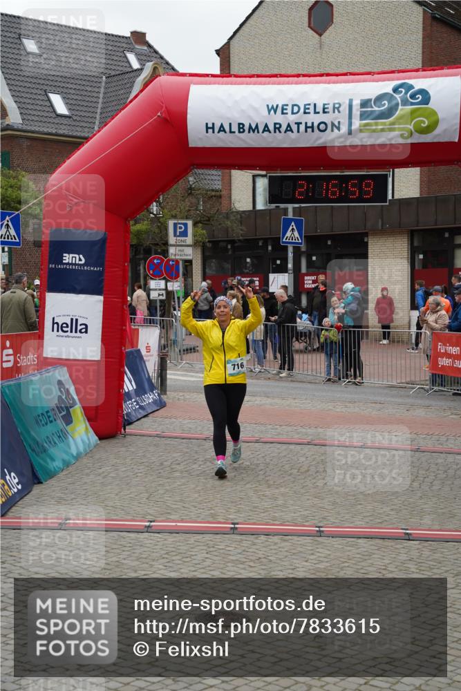 04.05.2025 - 8. Wedeler Halbmarathon Felixshl http://msf.ph/oto/7833615 04.05.2025 12:16:57 Ziel 716 meine-sportfotos.de