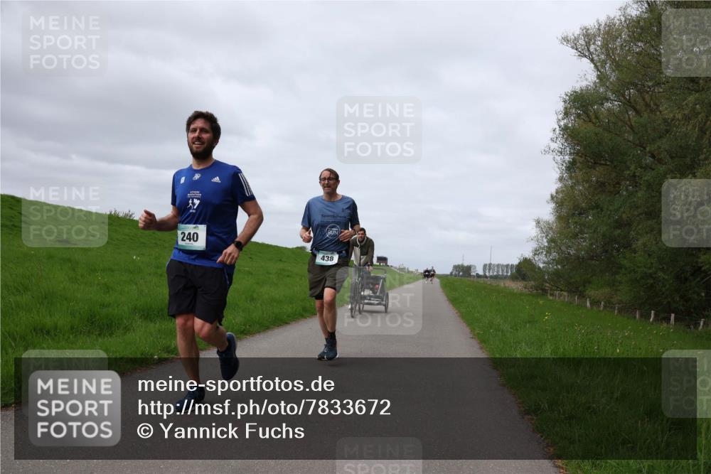 04.05.2025 - 8. Wedeler Halbmarathon Yannick Fuchs http://msf.ph/oto/7833672 04.05.2025 11:42:35 Laufen 240, 438 meine-sportfotos.de