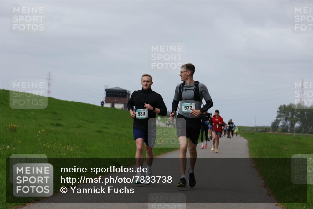04.05.2025 - 8. Wedeler Halbmarathon Yannick Fuchs http://msf.ph/oto/7833738 04.05.2025 11:42:49 Laufen 577, 983 meine-sportfotos.de