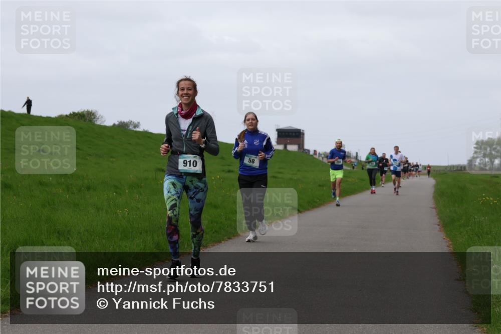04.05.2025 - 8. Wedeler Halbmarathon Yannick Fuchs http://msf.ph/oto/7833751 04.05.2025 11:21:59 Laufen 910, 58 meine-sportfotos.de
