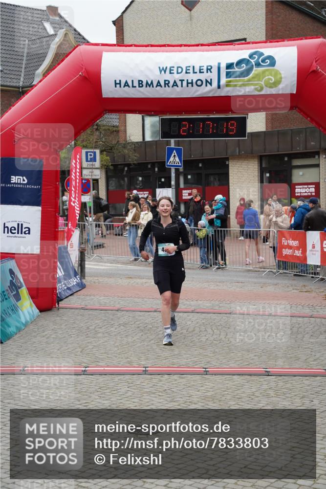 04.05.2025 - 8. Wedeler Halbmarathon Felixshl http://msf.ph/oto/7833803 04.05.2025 12:17:17 Ziel 439 meine-sportfotos.de