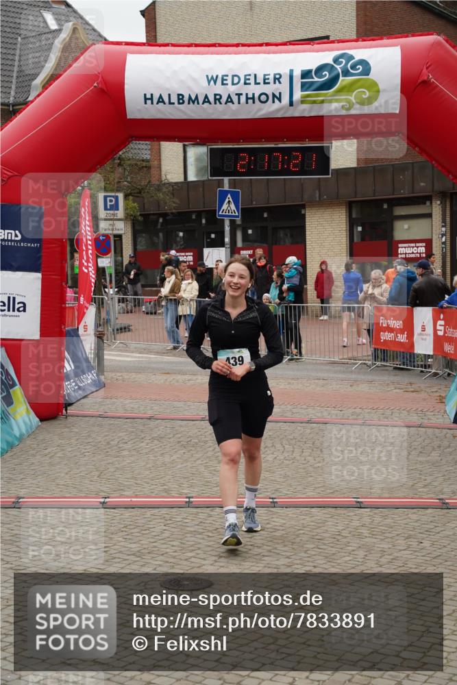 04.05.2025 - 8. Wedeler Halbmarathon Felixshl http://msf.ph/oto/7833891 04.05.2025 12:17:19 Ziel 439 meine-sportfotos.de