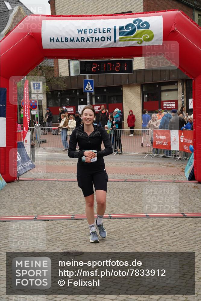 04.05.2025 - 8. Wedeler Halbmarathon Felixshl http://msf.ph/oto/7833912 04.05.2025 12:17:19 Ziel 439 meine-sportfotos.de