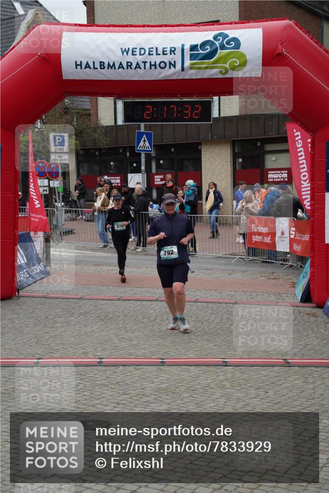 04.05.2025 - 8. Wedeler Halbmarathon Felixshl http://msf.ph/oto/7833929 04.05.2025 12:17:30 Ziel 278, 792 meine-sportfotos.de