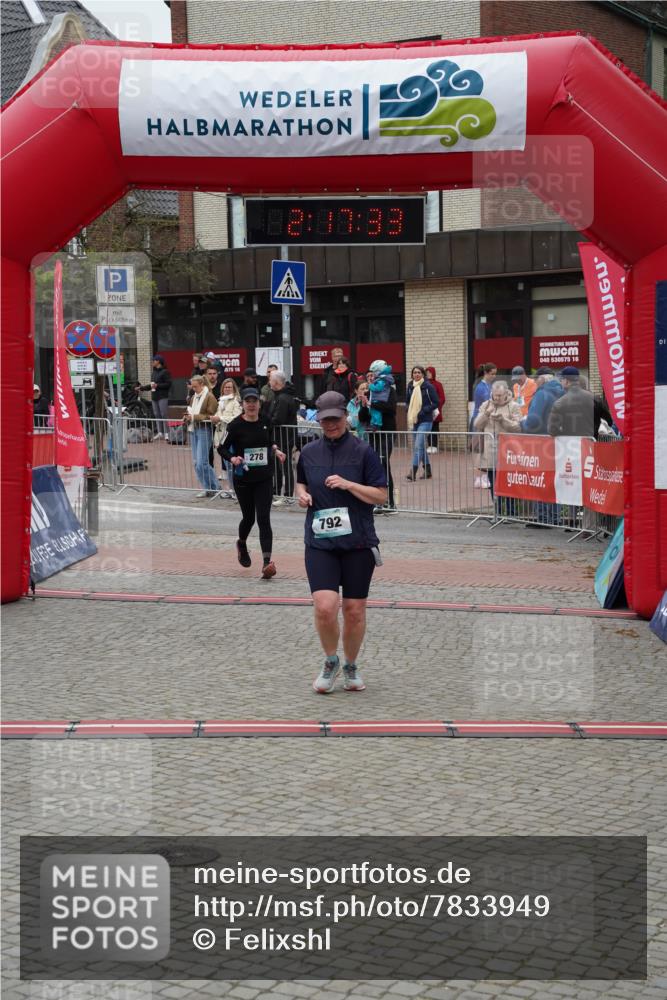 04.05.2025 - 8. Wedeler Halbmarathon Felixshl http://msf.ph/oto/7833949 04.05.2025 12:17:31 Ziel 278, 792 meine-sportfotos.de