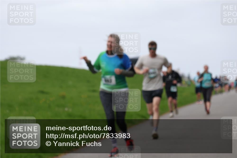 04.05.2025 - 8. Wedeler Halbmarathon Yannick Fuchs http://msf.ph/oto/7833983 04.05.2025 11:22:14 Laufen  meine-sportfotos.de