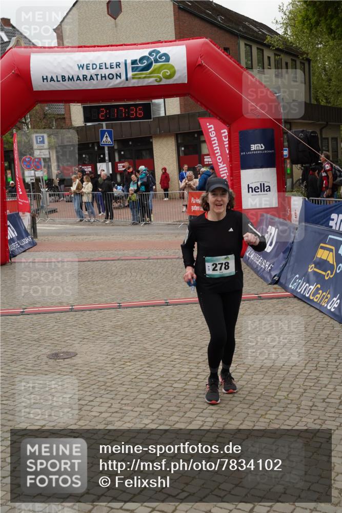 04.05.2025 - 8. Wedeler Halbmarathon Felixshl http://msf.ph/oto/7834102 04.05.2025 12:17:34 Ziel 278, 792 meine-sportfotos.de