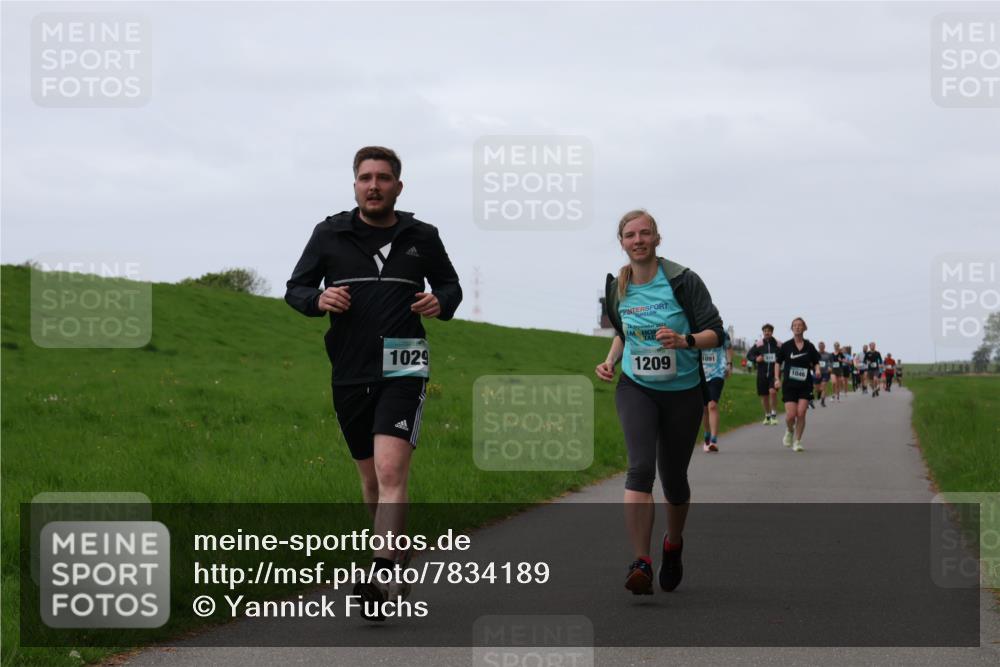04.05.2025 - 8. Wedeler Halbmarathon Yannick Fuchs http://msf.ph/oto/7834189 04.05.2025 11:22:22 Laufen 1029, 2023, 1209, 1091, 1046 meine-sportfotos.de