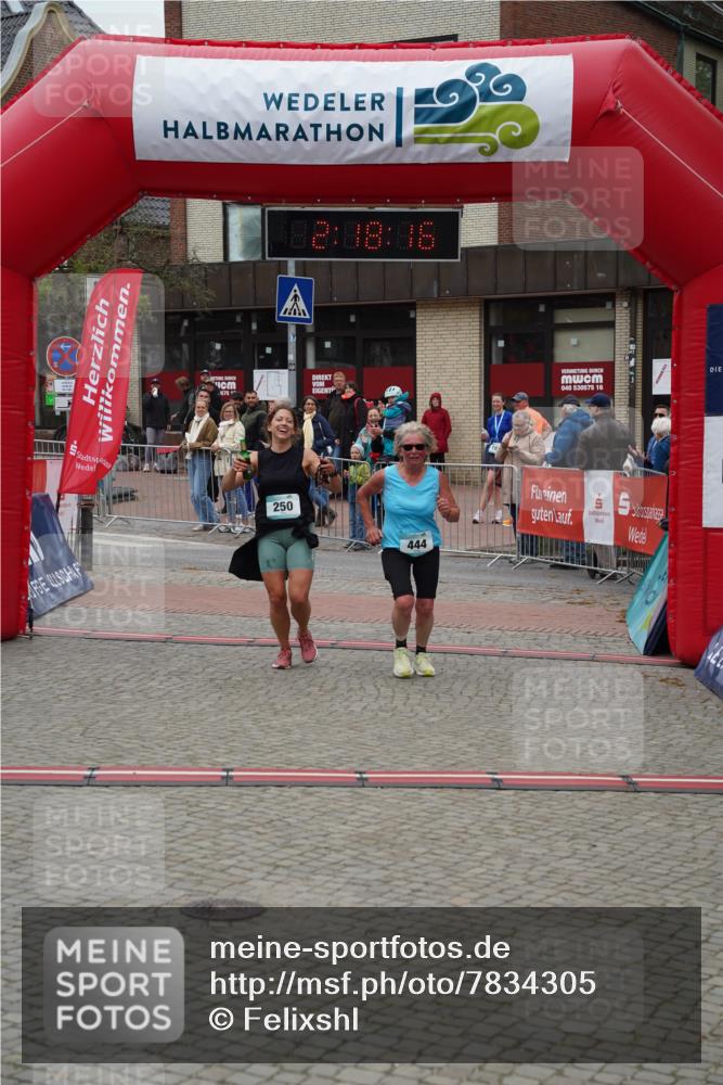 04.05.2025 - 8. Wedeler Halbmarathon Felixshl http://msf.ph/oto/7834305 04.05.2025 12:18:14 Ziel 250, 444 meine-sportfotos.de