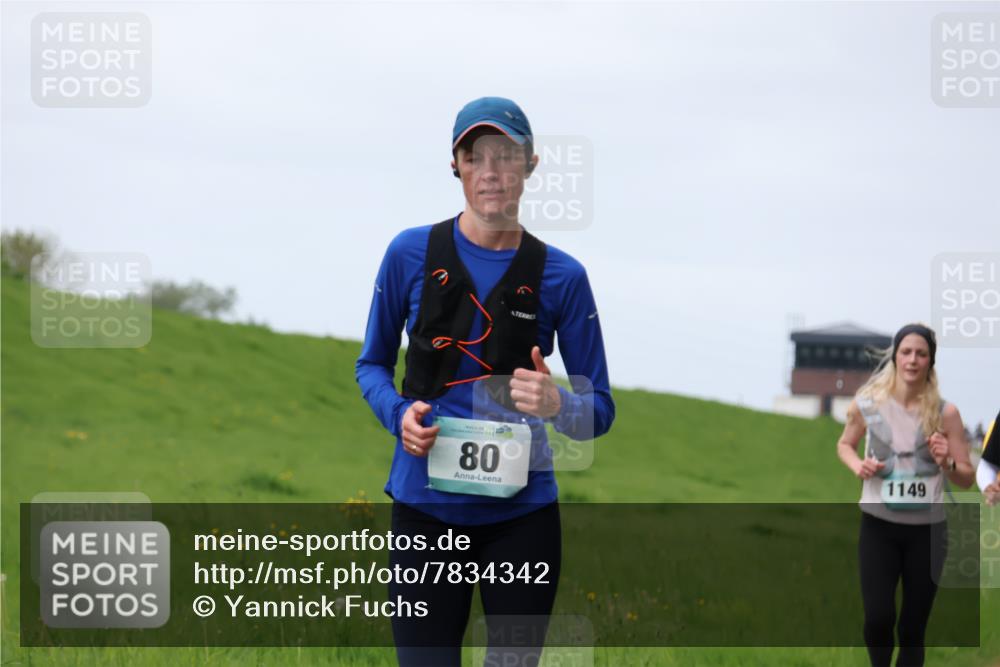 04.05.2025 - 8. Wedeler Halbmarathon Yannick Fuchs http://msf.ph/oto/7834342 04.05.2025 11:43:21 Laufen 80, 1149 meine-sportfotos.de