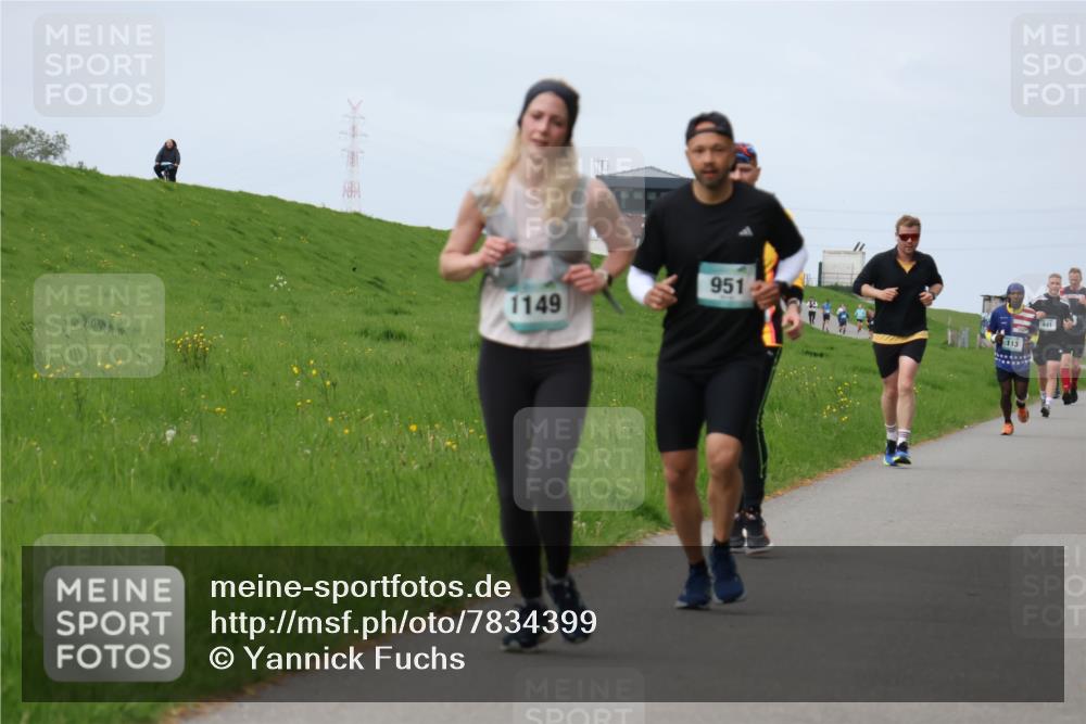 04.05.2025 - 8. Wedeler Halbmarathon Yannick Fuchs http://msf.ph/oto/7834399 04.05.2025 11:43:24 Laufen 1149, 951, 441 meine-sportfotos.de