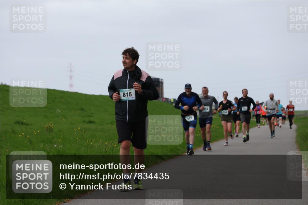 04.05.2025 - 8. Wedeler Halbmarathon Yannick Fuchs http://msf.ph/oto/7834435 04.05.2025 11:22:34 Laufen 815, 94, 115, 259, 793 meine-sportfotos.de