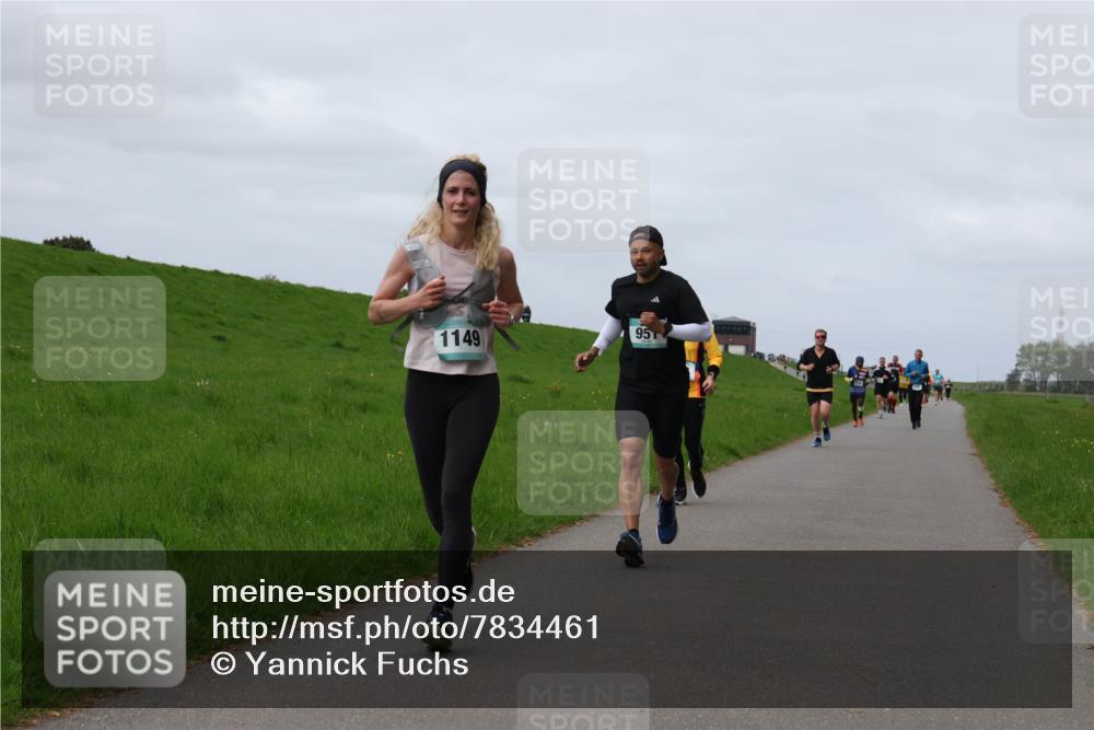 04.05.2025 - 8. Wedeler Halbmarathon Yannick Fuchs http://msf.ph/oto/7834461 04.05.2025 11:43:26 Laufen 1149, 95 meine-sportfotos.de