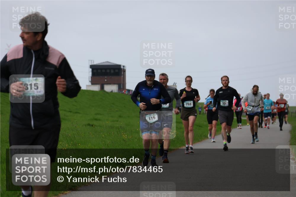 04.05.2025 - 8. Wedeler Halbmarathon Yannick Fuchs http://msf.ph/oto/7834465 04.05.2025 11:22:36 Laufen 315, 115, 793, 33, 1129 meine-sportfotos.de