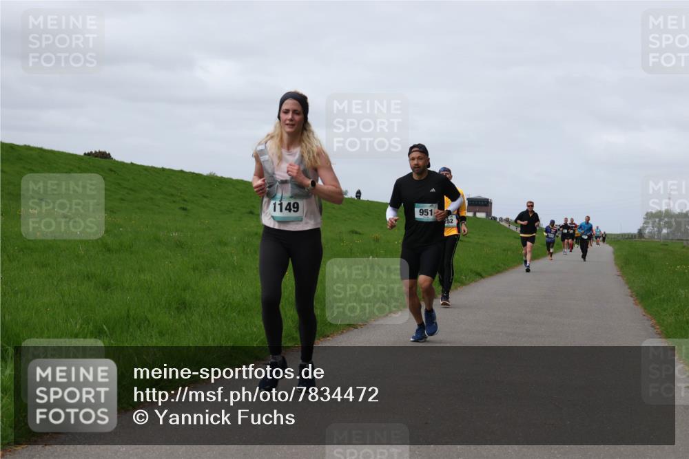 04.05.2025 - 8. Wedeler Halbmarathon Yannick Fuchs http://msf.ph/oto/7834472 04.05.2025 11:43:27 Laufen 1149, 951, 252 meine-sportfotos.de
