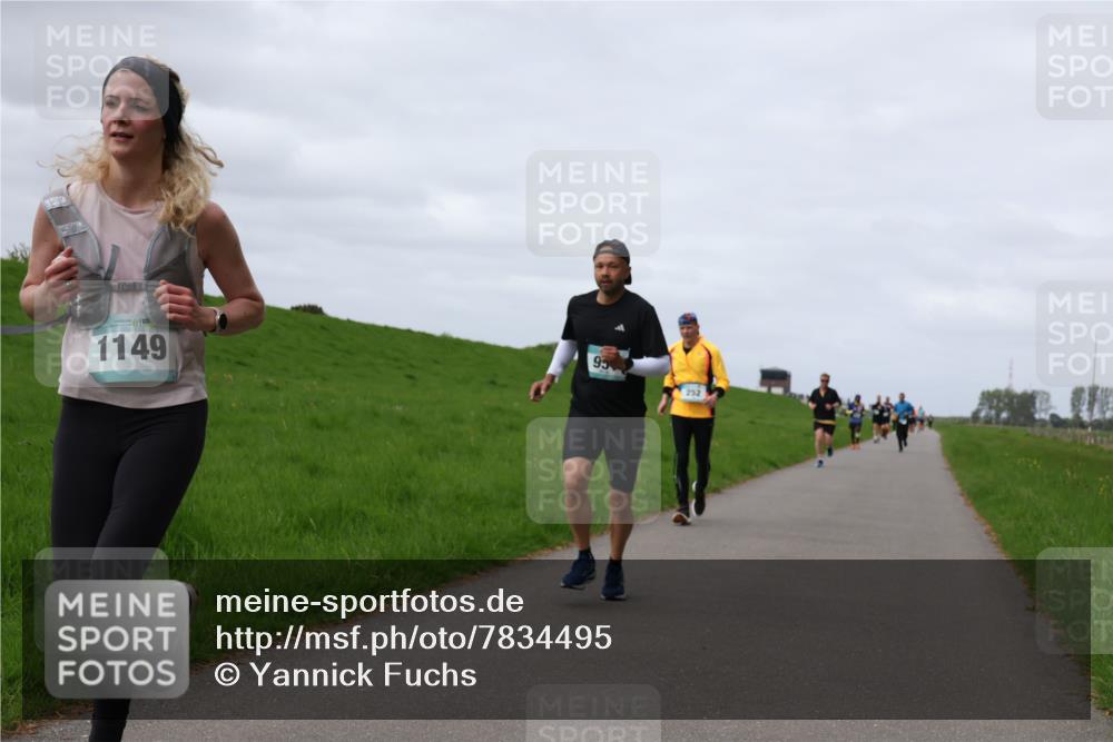 04.05.2025 - 8. Wedeler Halbmarathon Yannick Fuchs http://msf.ph/oto/7834495 04.05.2025 11:43:28 Laufen 1149, 95, 252 meine-sportfotos.de