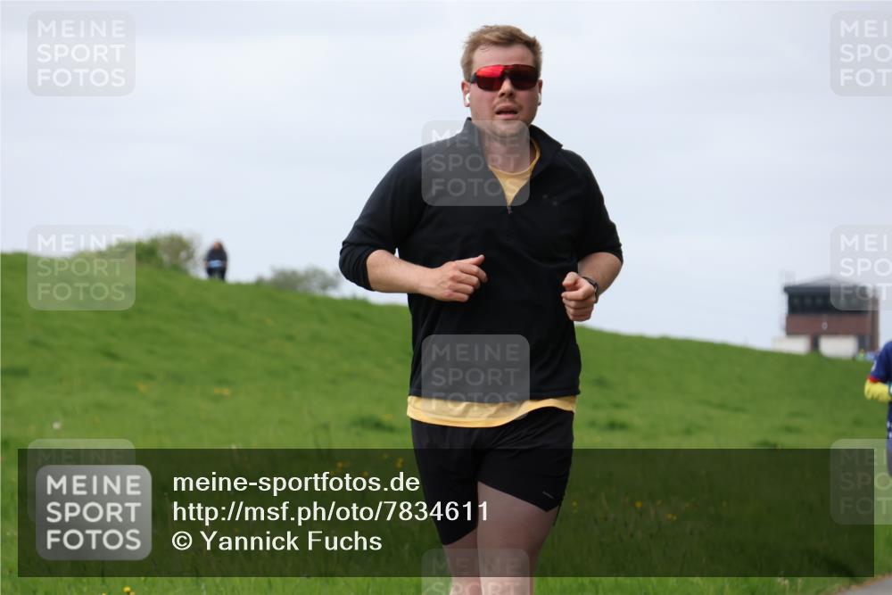 04.05.2025 - 8. Wedeler Halbmarathon Yannick Fuchs http://msf.ph/oto/7834611 04.05.2025 11:43:35 Laufen  meine-sportfotos.de