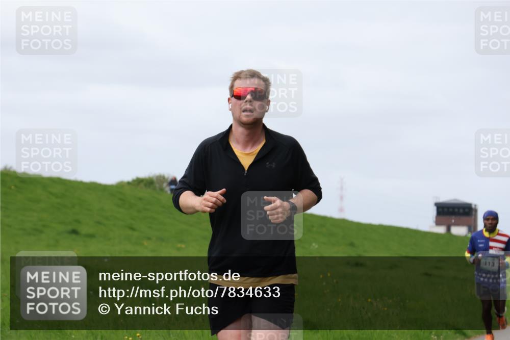 04.05.2025 - 8. Wedeler Halbmarathon Yannick Fuchs http://msf.ph/oto/7834633 04.05.2025 11:43:35 Laufen 113 meine-sportfotos.de