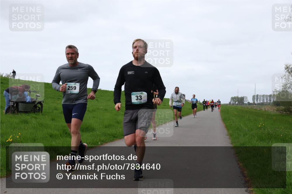 04.05.2025 - 8. Wedeler Halbmarathon Yannick Fuchs http://msf.ph/oto/7834640 04.05.2025 11:22:46 Laufen 259, 33, 64, 1120 meine-sportfotos.de