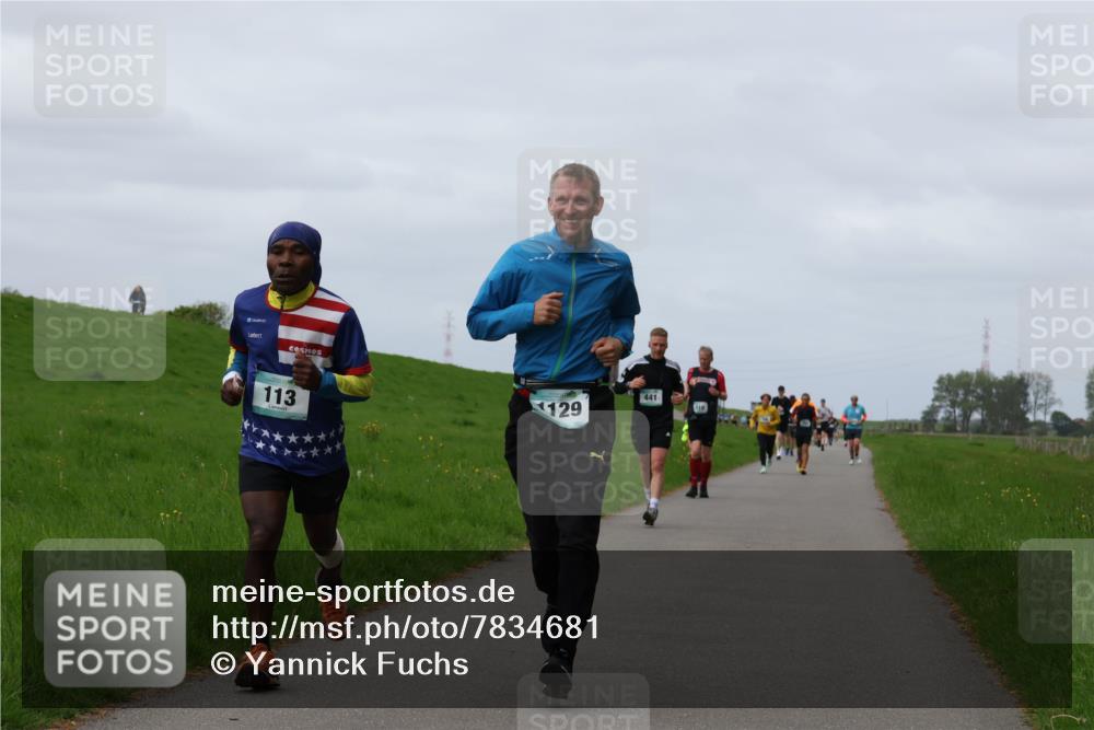 04.05.2025 - 8. Wedeler Halbmarathon Yannick Fuchs http://msf.ph/oto/7834681 04.05.2025 11:43:41 Laufen 113, 129, 441 meine-sportfotos.de