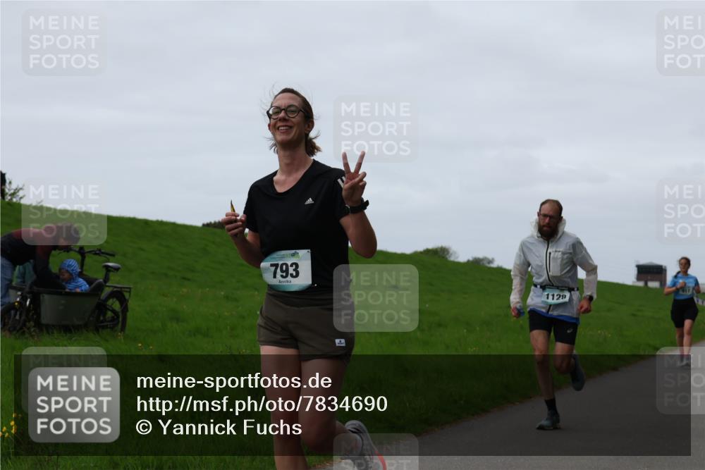 04.05.2025 - 8. Wedeler Halbmarathon Yannick Fuchs http://msf.ph/oto/7834690 04.05.2025 11:22:47 Laufen 793, 1129 meine-sportfotos.de