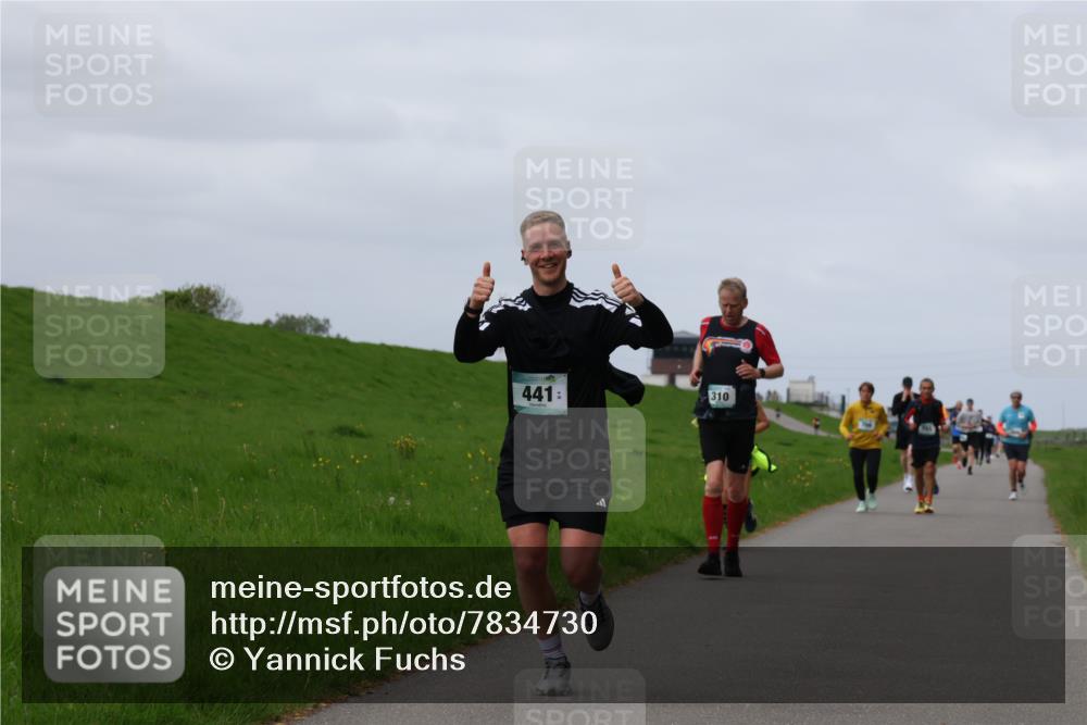04.05.2025 - 8. Wedeler Halbmarathon Yannick Fuchs http://msf.ph/oto/7834730 04.05.2025 11:43:45 Laufen 441, 310 meine-sportfotos.de
