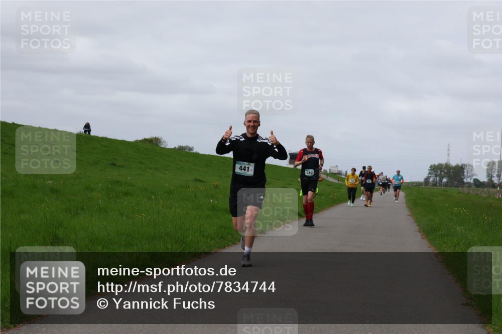 04.05.2025 - 8. Wedeler Halbmarathon Yannick Fuchs http://msf.ph/oto/7834744 04.05.2025 11:43:45 Laufen 441, 310 meine-sportfotos.de