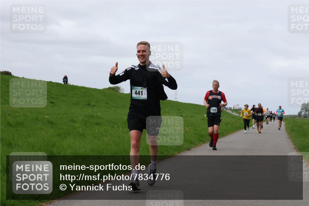 04.05.2025 - 8. Wedeler Halbmarathon Yannick Fuchs http://msf.ph/oto/7834776 04.05.2025 11:43:46 Laufen 441, 310 meine-sportfotos.de
