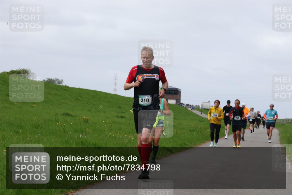 04.05.2025 - 8. Wedeler Halbmarathon Yannick Fuchs http://msf.ph/oto/7834798 04.05.2025 11:43:47 Laufen 61, 310, 766, 765 meine-sportfotos.de