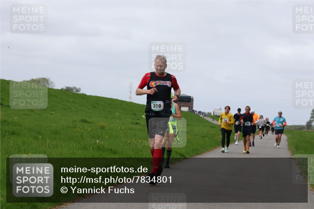 04.05.2025 - 8. Wedeler Halbmarathon Yannick Fuchs http://msf.ph/oto/7834801 04.05.2025 11:43:48 Laufen 310, 765 meine-sportfotos.de