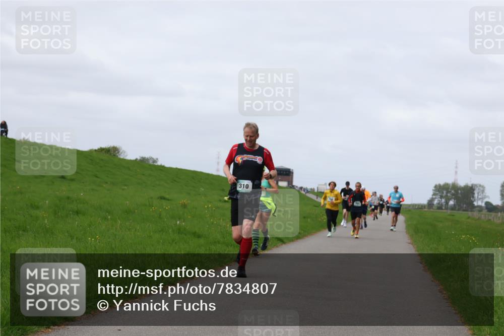 04.05.2025 - 8. Wedeler Halbmarathon Yannick Fuchs http://msf.ph/oto/7834807 04.05.2025 11:43:48 Laufen 310 meine-sportfotos.de