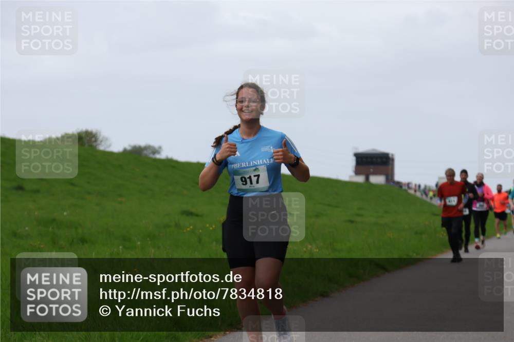 04.05.2025 - 8. Wedeler Halbmarathon Yannick Fuchs http://msf.ph/oto/7834818 04.05.2025 11:22:52 Laufen 917 meine-sportfotos.de