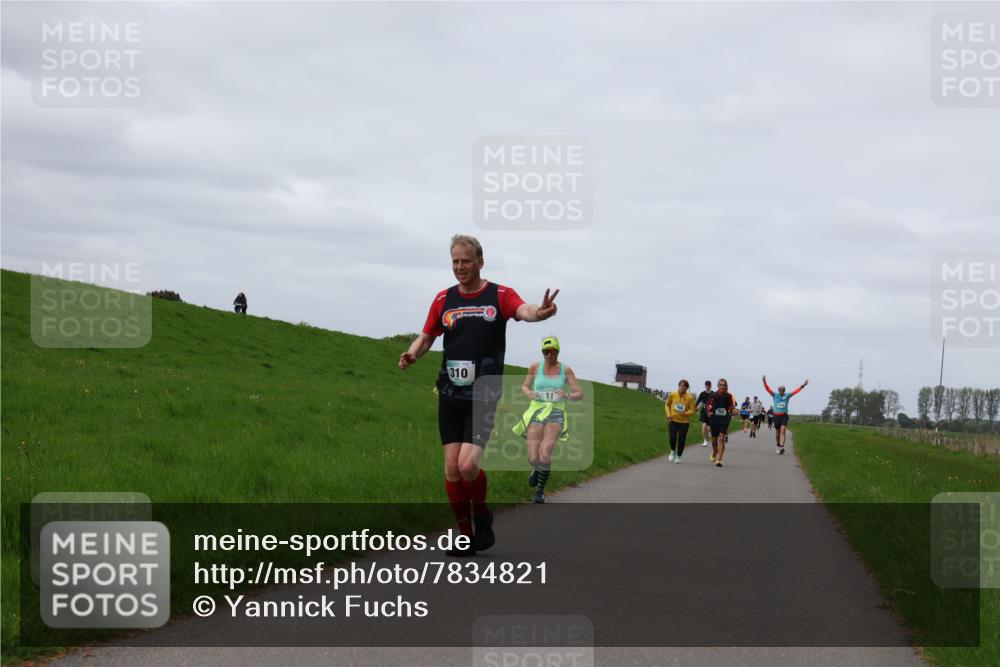 04.05.2025 - 8. Wedeler Halbmarathon Yannick Fuchs http://msf.ph/oto/7834821 04.05.2025 11:43:50 Laufen 310 meine-sportfotos.de
