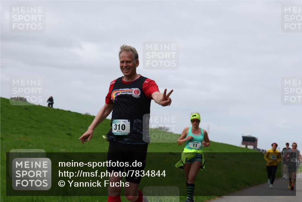 04.05.2025 - 8. Wedeler Halbmarathon Yannick Fuchs http://msf.ph/oto/7834844 04.05.2025 11:43:50 Laufen 61, 310 meine-sportfotos.de