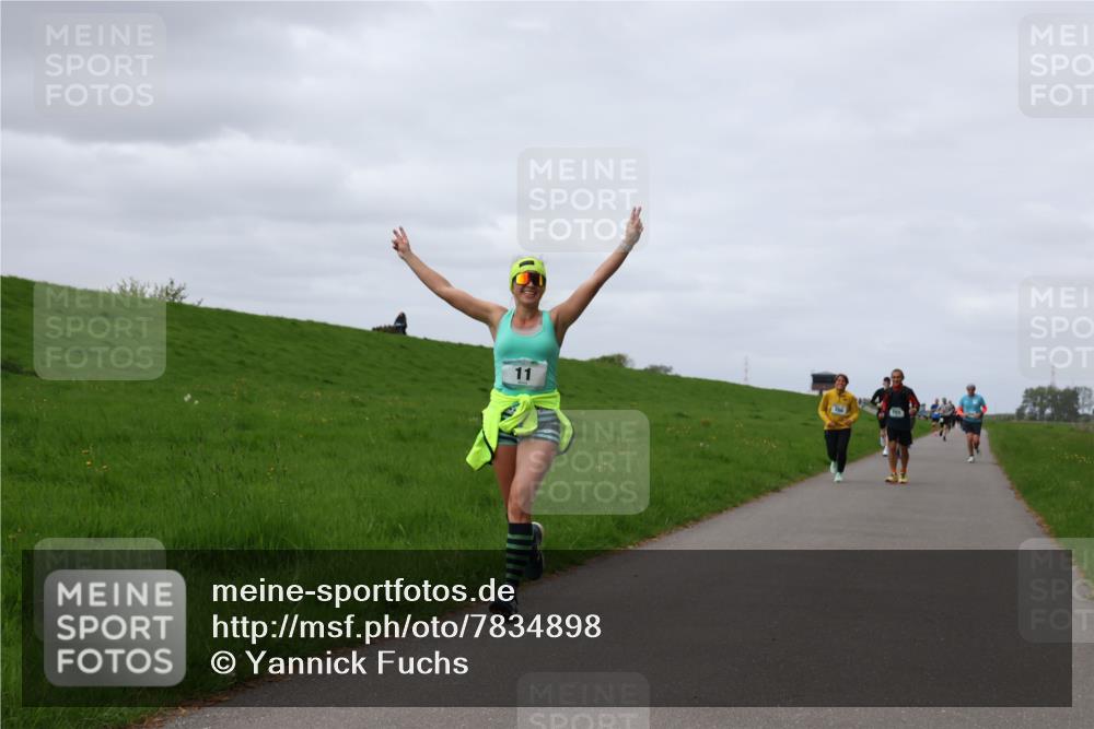 04.05.2025 - 8. Wedeler Halbmarathon Yannick Fuchs http://msf.ph/oto/7834898 04.05.2025 11:43:52 Laufen 11 meine-sportfotos.de