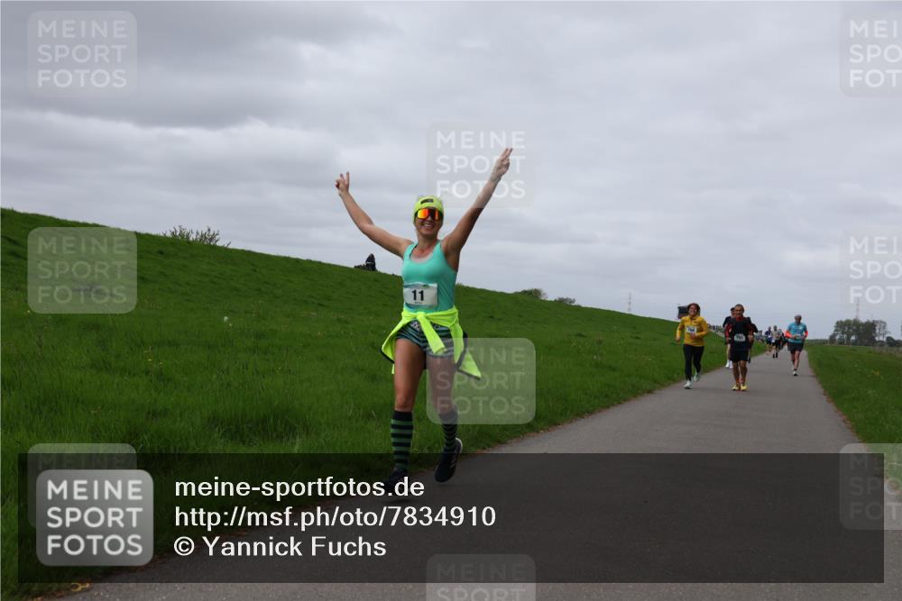 04.05.2025 - 8. Wedeler Halbmarathon Yannick Fuchs http://msf.ph/oto/7834910 04.05.2025 11:43:53 Laufen  meine-sportfotos.de